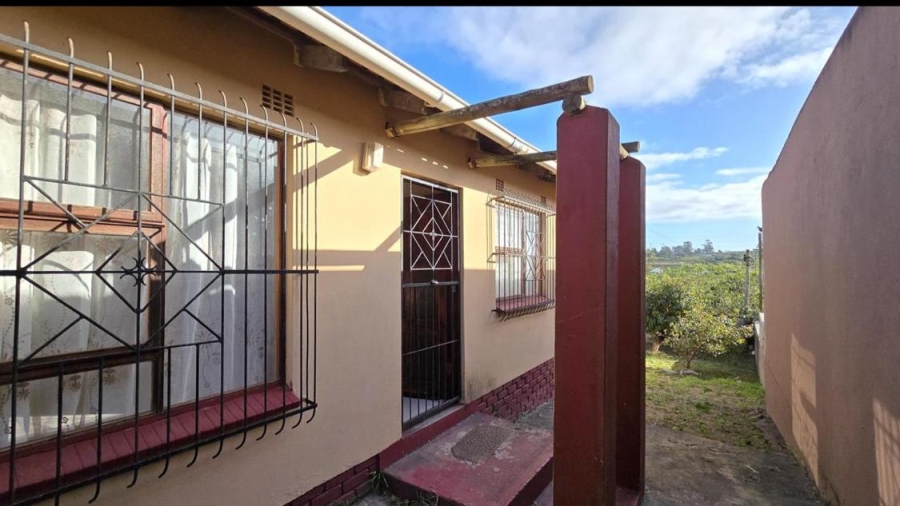 3 Bedroom Property for Sale in Amalinda Eastern Cape